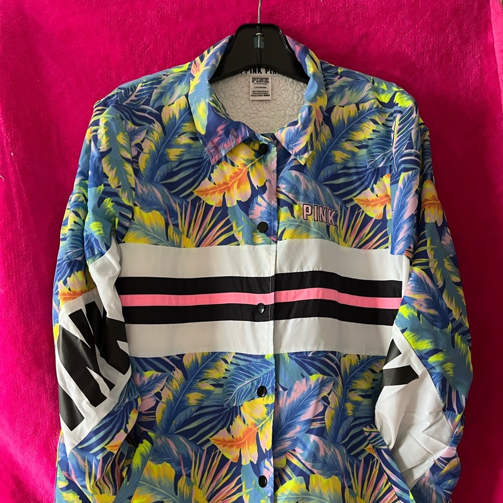 Victoria's Secret Pink Jacket Sherpa Windbreaker Lined Lightweight Snap Close Vs